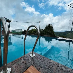 Bed & Breakfast Sapphire Mansion Pool